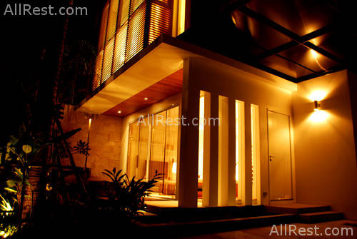 The Lantern Hotel 3
